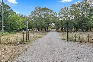 421 SW Co Rd 3050, Purdon, TX 76679 - Photo 7