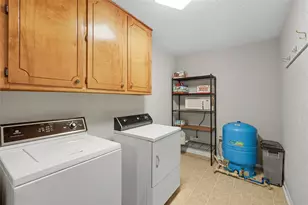 217 English Ct, Springtown, TX 76082 - Photo 11