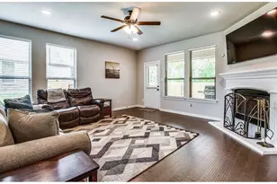 709 Copley St, Sherman, TX 75090 - Photo 3