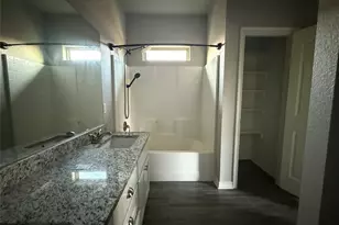 1023 Baker Ln, Mabank, TX 75147 - Photo 15