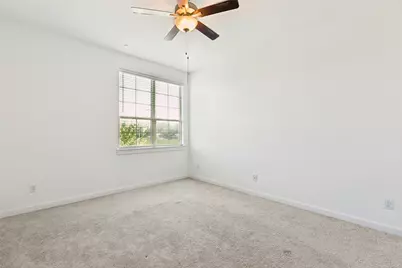 2700 Parkview Court, Lewisville, TX 75067 - Photo 21