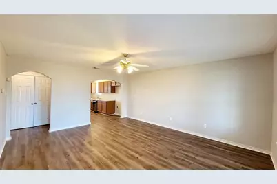 3112 Travis Street, Greenville, TX 75401 - Photo 3