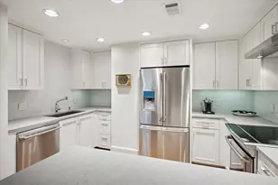 3310 Fairmount St, Dallas, TX 75201 - Photo 11