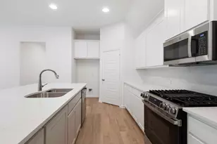 2813 Fargo Mews, Fate, TX 75087 - Photo 13