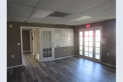 1802 N Center Street, Bonham, TX 75418 - Photo 25