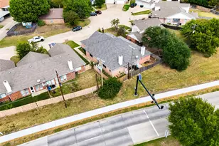 1016 Brenner Ct, Arlington, TX 76017 - Photo 27