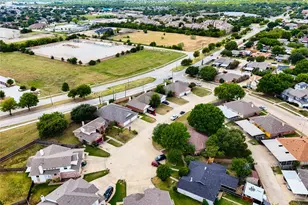 1016 Brenner Ct, Arlington, TX 76017 - Photo 25