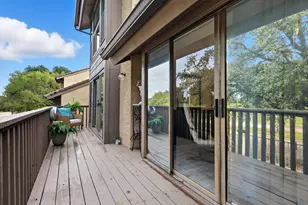 4551 N O'Connor Rd, Irving, TX 75062 - Photo 11