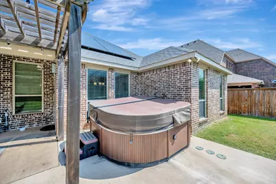 129 McKinley Drive, Burleson, TX 76028 - Photo 39