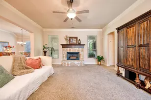 129 Mckinley Dr, Burleson, TX 76028 - Photo 27