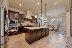 129 Mckinley Dr, Burleson, TX 76028 - Photo 3