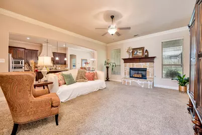 129 McKinley Drive, Burleson, TX 76028 - Photo 23