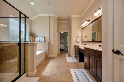 129 McKinley Drive, Burleson, TX 76028 - Photo 17