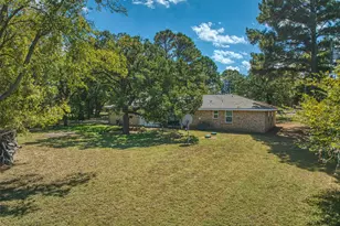 1204 Honeysuckle Dr, Keene, TX 76059 - Photo 25