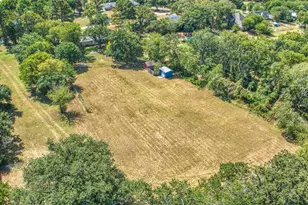 1204 Honeysuckle Dr, Keene, TX 76059 - Photo 27