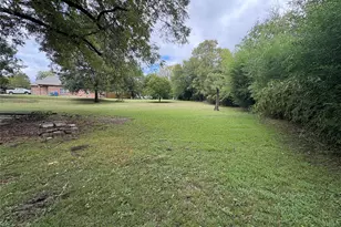 625 S Rusk St, Sherman, TX 75090 - Photo 19