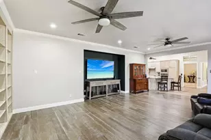 516 Shady Oaks Trail, Burleson, TX 76028 - Photo 11