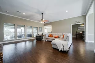 10128 Highland Prairie Ln, Forney, TX 75126 - Photo 5