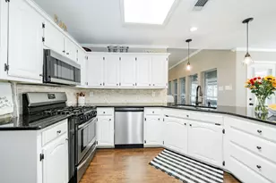 10128 Highland Prairie Ln, Forney, TX 75126 - Photo 3