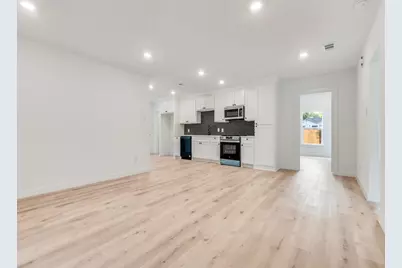 2323 Volga Avenue, Dallas, TX 75216 - Photo 7