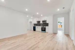 2323 Volga Ave, Dallas, TX 75216 - Photo 7