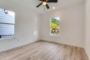 2323 Volga Ave, Dallas, TX 75216 - Photo 17