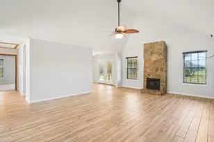 718 Co Rd 232, Collinsville, TX 76233 - Photo 7