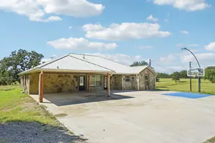 718 Co Rd 232, Collinsville, TX 76233 - Photo 3