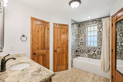 718 County Road 232, Collinsville, TX 76233 - Photo 17