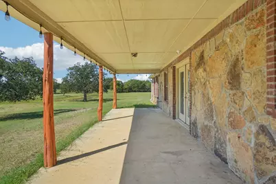 718 County Road 232, Collinsville, TX 76233 - Photo 29