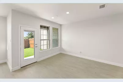 672 Sandiford, Mansfield, TX 76063 - Photo 9