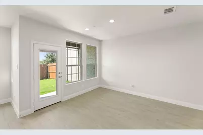 672 Sandiford, Mansfield, TX 76063 - Photo 5