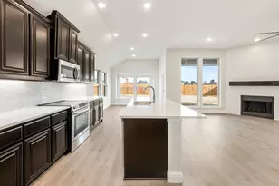 581 Red Maple Rd, Waxahachie, TX 75165 - Photo 17