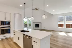 1109 Briar Oak Ln, Mansfield, TX 76063 - Photo 5