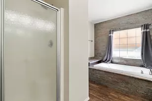 1605 Cloverleaf Rd, Bellmead, TX 76705 - Photo 21