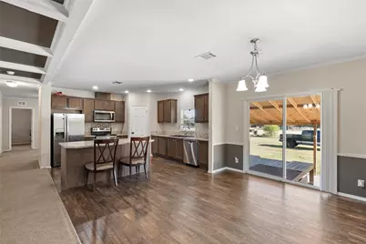 1605 Cloverleaf Road, Bellmead, TX 76705 - Photo 11