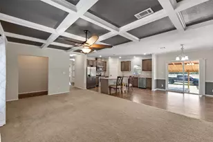 1605 Cloverleaf Rd, Bellmead, TX 76705 - Photo 9