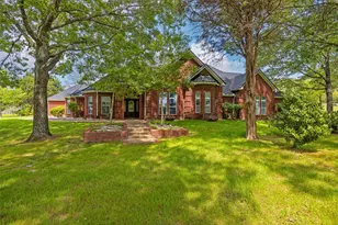 4390 Stonebridge, Athens, TX 75751 - Photo 3