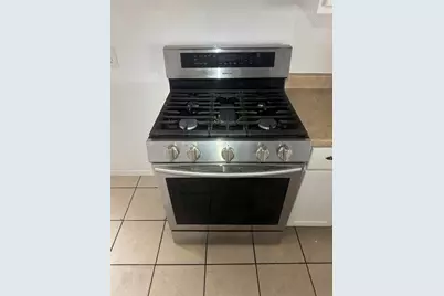 1322 Oakbrook Street, Lancaster, TX 75134 - Photo 5