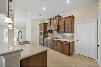 8300 Inspiration Lane, McKinney, TX 75071 - Photo 11