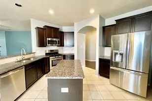 1005 Lake Woodland Dr, Little Elm, TX 75068 - Photo 3