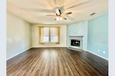 1005 Lake Woodland Drive, Little Elm, TX 75068 - Photo 9