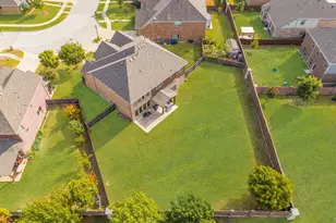 1601 St Albans Dr, McKinney, TX 75071 - Photo 33