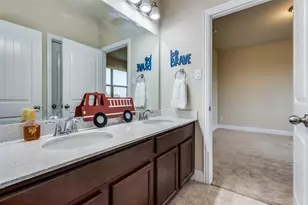 1601 St Albans Dr, McKinney, TX 75071 - Photo 23