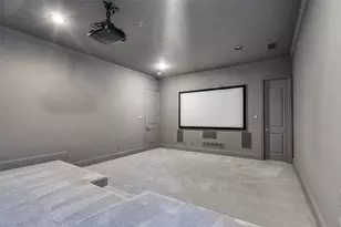 8647 Wingate Dr, Dallas, TX 75209 - Photo 19