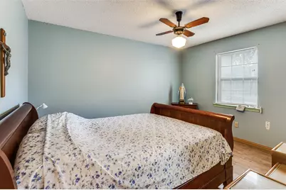 1926 Creek Wood Circle, Irving, TX 75060 - Photo 21