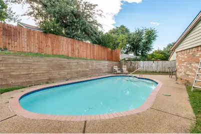 1926 Creek Wood Circle, Irving, TX 75060 - Photo 31