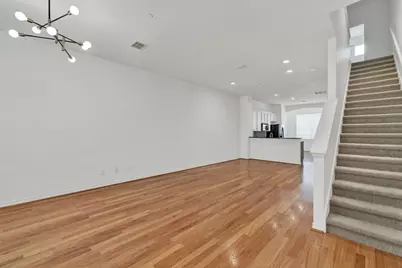 4315 Holland Avenue #19, Dallas, TX 75219 - Photo 7