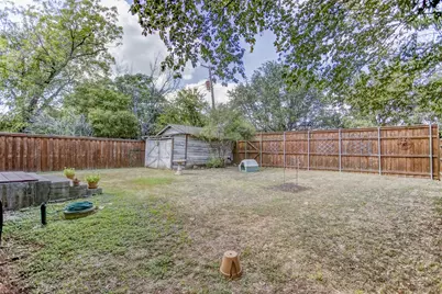 2220 W Rosedale Street S, Fort Worth, TX 76110 - Photo 29