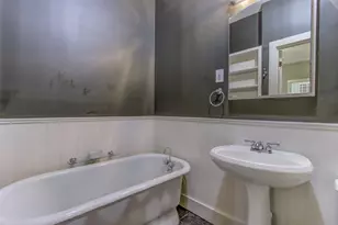 2220 W Rosedale St S, Fort Worth, TX 76110 - Photo 27